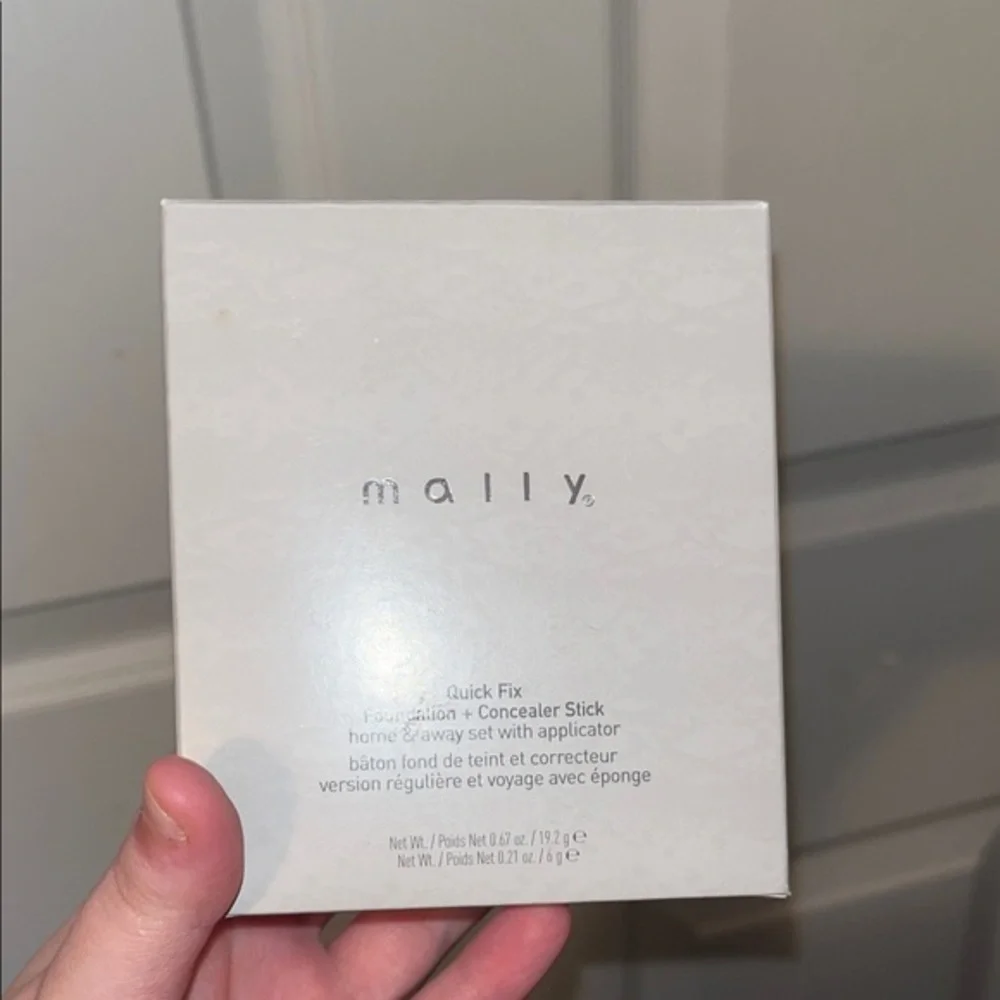 Mally Beauty Quick Fix Foundation + Concealer Stick